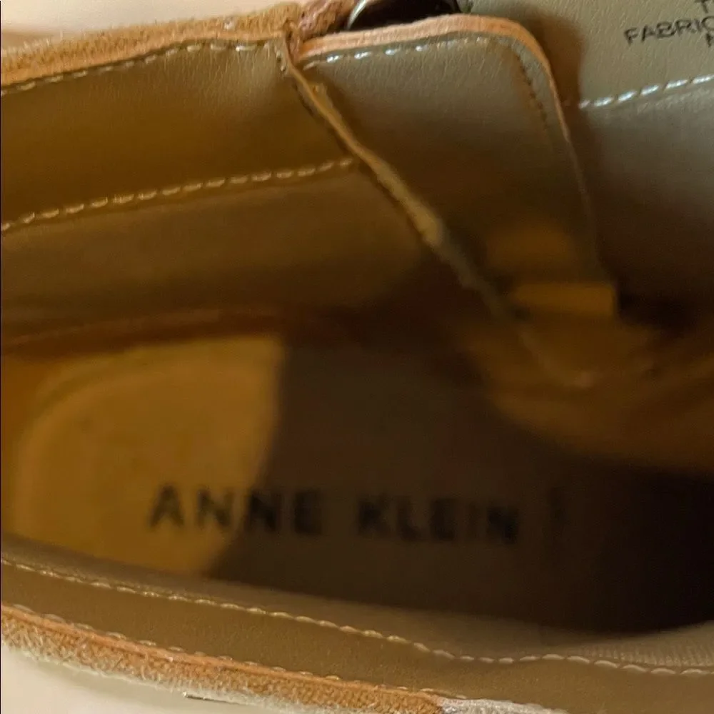 Anne Klein Tan Ankle Boots Heels 3”